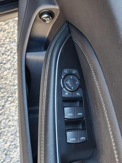 2017 Holden
Calais V