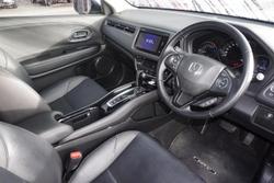 2015 Honda
                HR-V Limited Edition