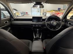 2025 Honda
HR-V e:HEV X