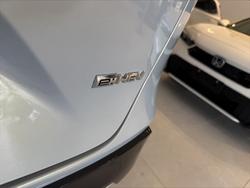 2025 Honda
HR-V e:HEV X