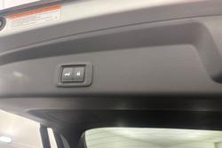 2022 Mitsubishi
Outlander PHEV Exceed