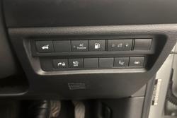 2022 Mitsubishi
Outlander PHEV Exceed