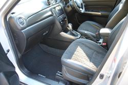2022 Suzuki
                Vitara Turbo