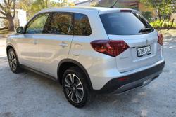 2022 Suzuki
                Vitara Turbo