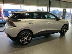 2025 MG MG4 Essence 64 150kW