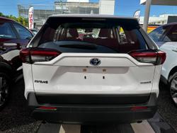 2023 Toyota
RAV4 GX