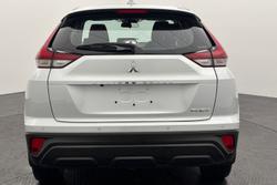 2023 Mitsubishi
Eclipse Cross PHEV ES