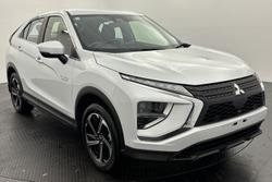2023 Mitsubishi
                Eclipse Cross PHEV ES