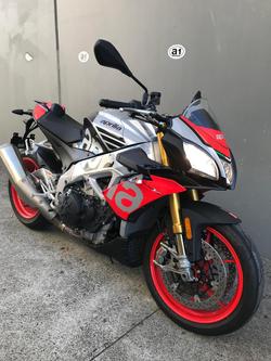 2018 Aprilia
                Tuono V4 1100 Factory 