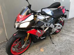 2018 Aprilia
                Tuono V4 1100 Factory 