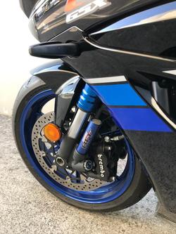 2017 Suzuki
GSX-R1000R