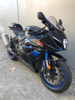 2017 Suzuki
GSX-R1000R