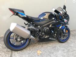 2017 Suzuki
GSX-R1000R
