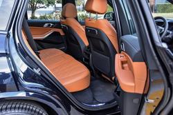 2025 BMW X5 xDrive30d M Sport G05 LCI 4X4 Constant M Carbon Black