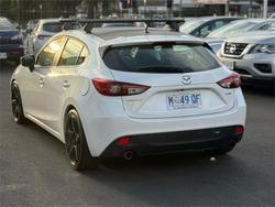 2014 Mazda
3 Maxx