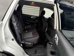 2020 Nissan
Pathfinder ST