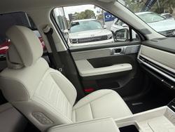 2025 Hyundai
Santa Fe Hybrid