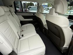2025 Hyundai
Santa Fe Hybrid