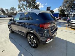 2025 Hyundai
                Venue Elite