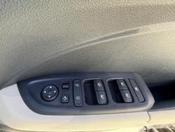 2025 Hyundai
                Venue Elite
