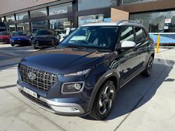 2025 Hyundai
                Venue Elite