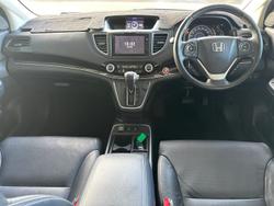 2015 Honda
CR-V VTi-L