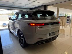 2024 Land Rover
Range Rover Sport PHEV P460e Dynamic HSE