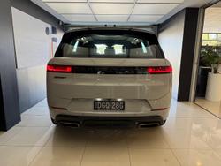 2024 Land Rover
Range Rover Sport PHEV P460e Dynamic HSE