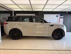 2024 Land Rover
Range Rover Sport PHEV P460e Dynamic HSE