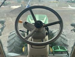 2012 John Deere 7200R Green