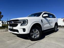 2022 Ford
                Everest Ambiente