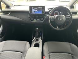 2020 Toyota
Corolla Ascent Sport