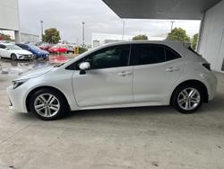 2020 Toyota
Corolla Ascent Sport