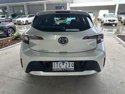 2020 Toyota
Corolla Ascent Sport
