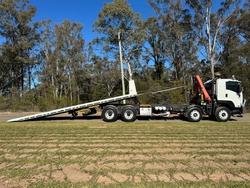 2015 Isuzu
Fyh Tilt Tray And Crane Truck, 350Hp, Auto, Only 105K Kms