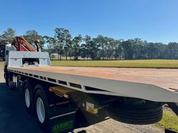 2015 Isuzu
Fyh Tilt Tray And Crane Truck, 350Hp, Auto, Only 105K Kms