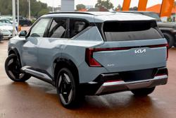 2025 Kia
EV5 Earth