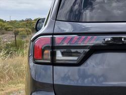 2025 Ford Everest Platinum