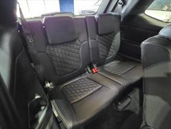 2025 Ford Everest Platinum