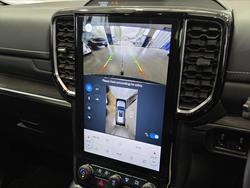 2025 Ford Everest Platinum