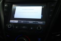 2016 Hyundai
                Veloster SR Turbo