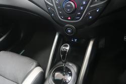 2016 Hyundai
                Veloster SR Turbo