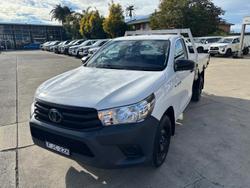2023 Toyota
Hilux Workmate
