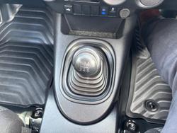 2023 Toyota
Hilux Workmate