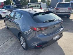 2019 Mazda
3 G20 Pure
