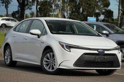 2022 Toyota
Corolla Ascent Sport Hybrid