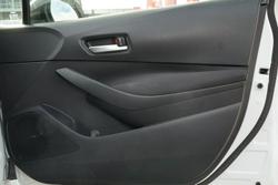 2022 Toyota
Corolla Ascent Sport Hybrid