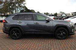 2021 Toyota
RAV4 Cruiser