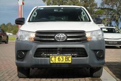 2019 Toyota
Hilux Workmate