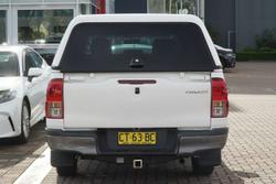 2019 Toyota
Hilux Workmate
